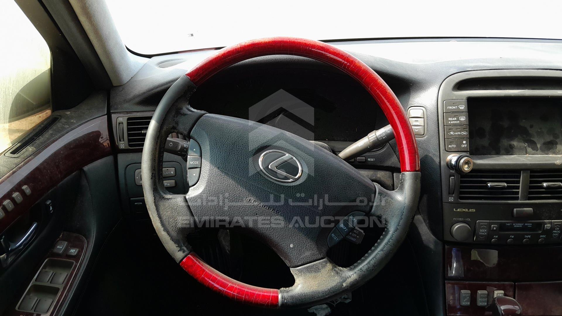 2002 LEXUS LS 430 VIN: JTHBN30F720082505