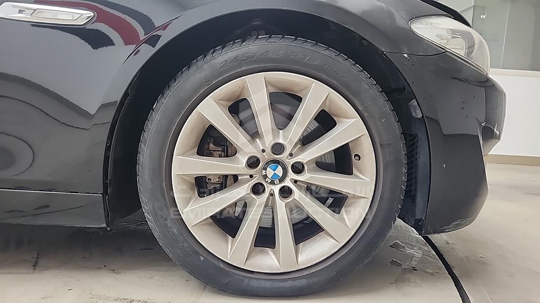 2013 BMW 535 i — Front Right Tyre — Photo 37