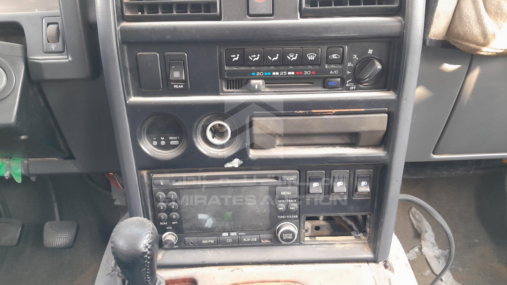 0 NISSAN PATROL VIN: WGY60-811108