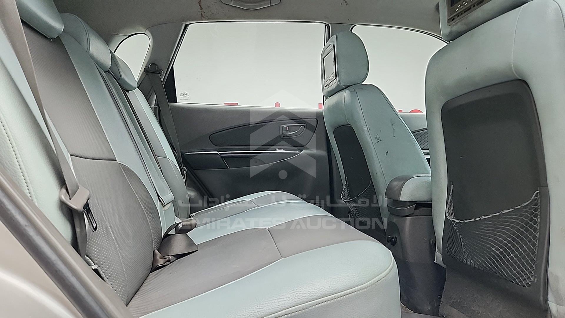 2009 HYUNDAI TUCSON VIN: KMHJM81B99U045432