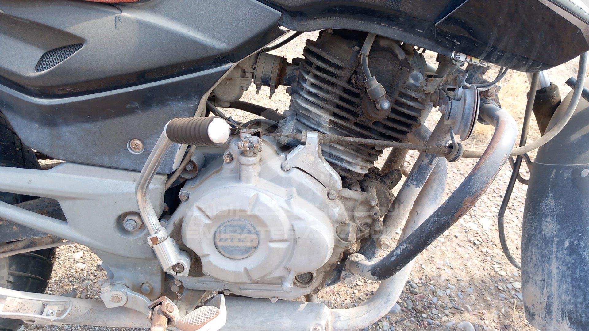 2015 BAJAJ PULSAR VIN: MD2A11CZ6FWG47586