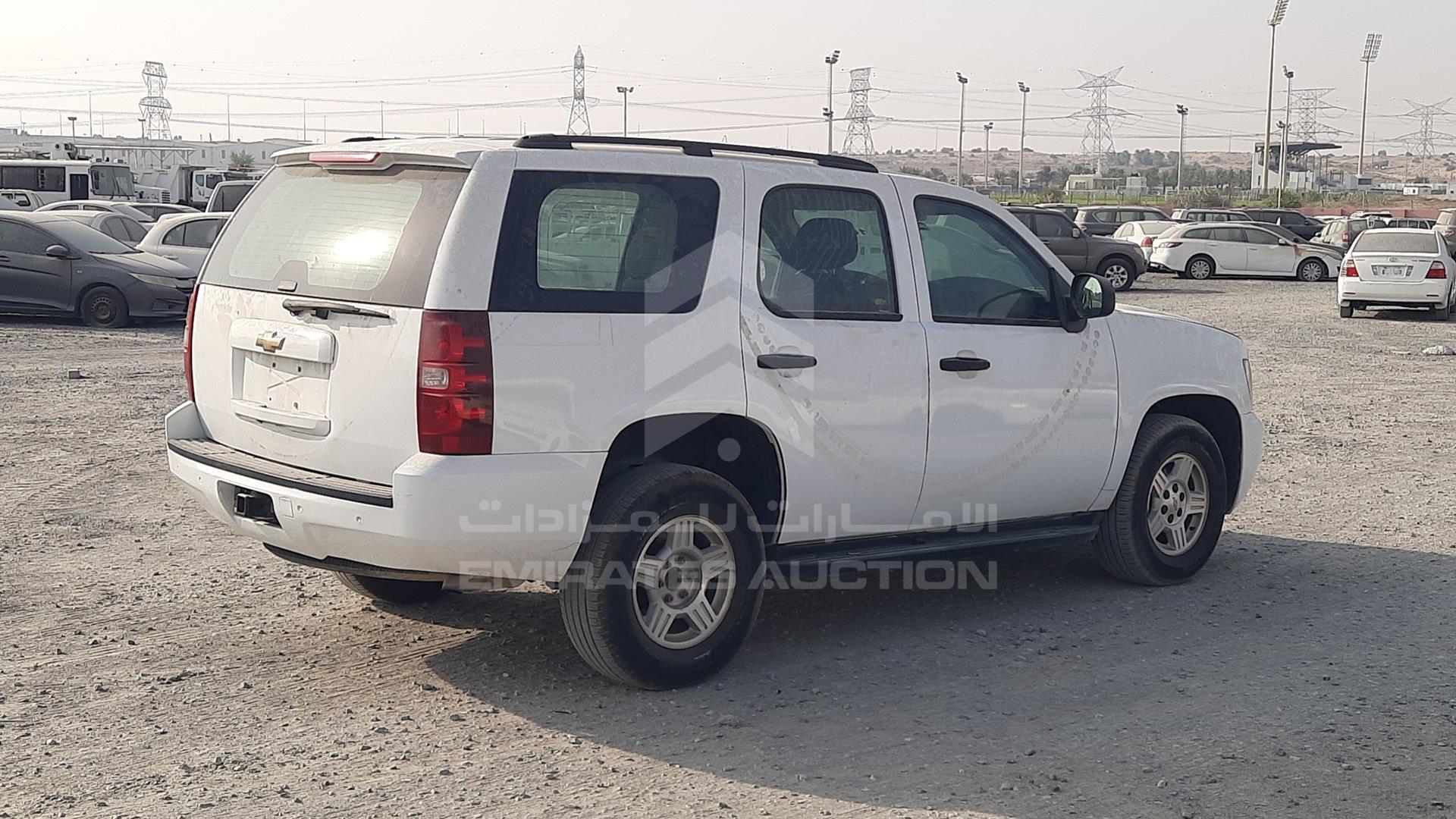 2008 CHEVROLET TAHOE VIN: 1GNFK13J88J124383
