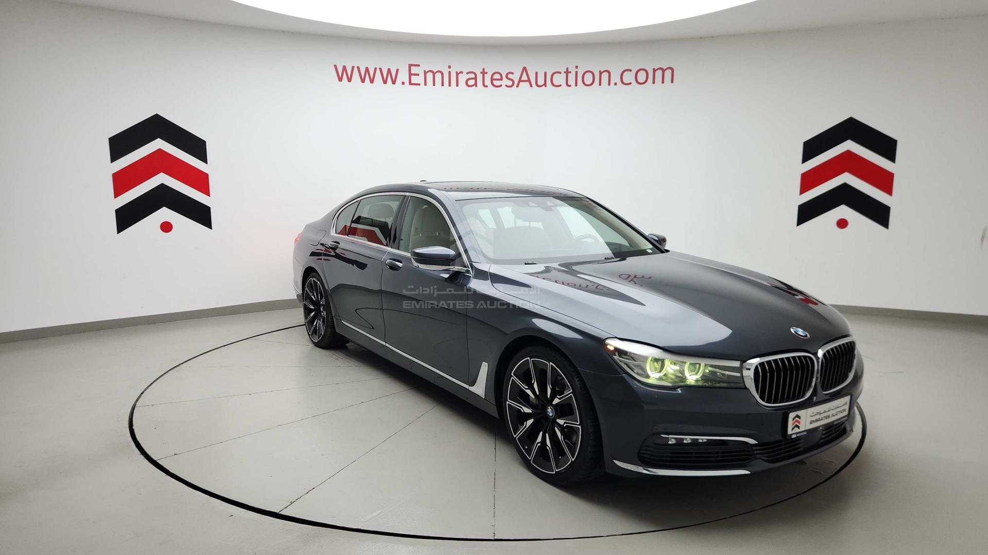2016 BMW 740 VIN: WBA7E2C59GG546751