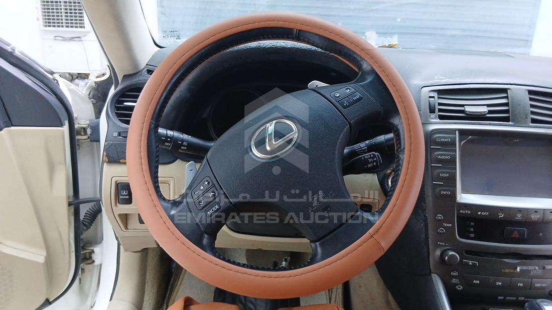 2007 Lexus IS300 — Steering & Mounted Controls — Photo 16