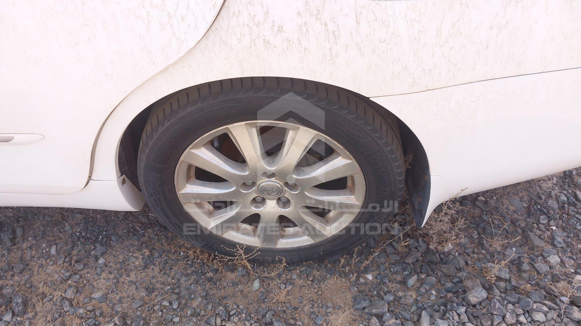 2008 TOYOTA AURION VIN: 6T1BK40K88X911479