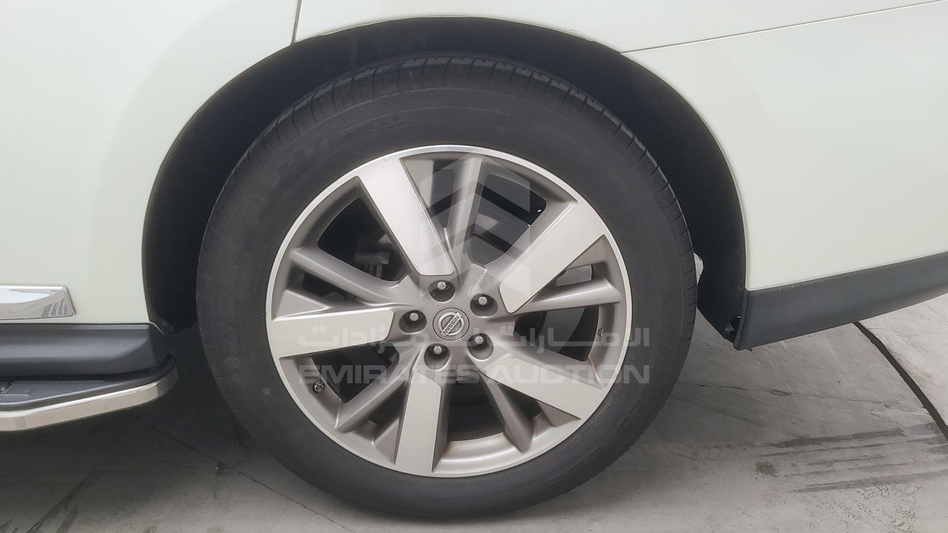 2015 NISSAN PATHFINDER VIN: 5N1AR2MM6FC643829
