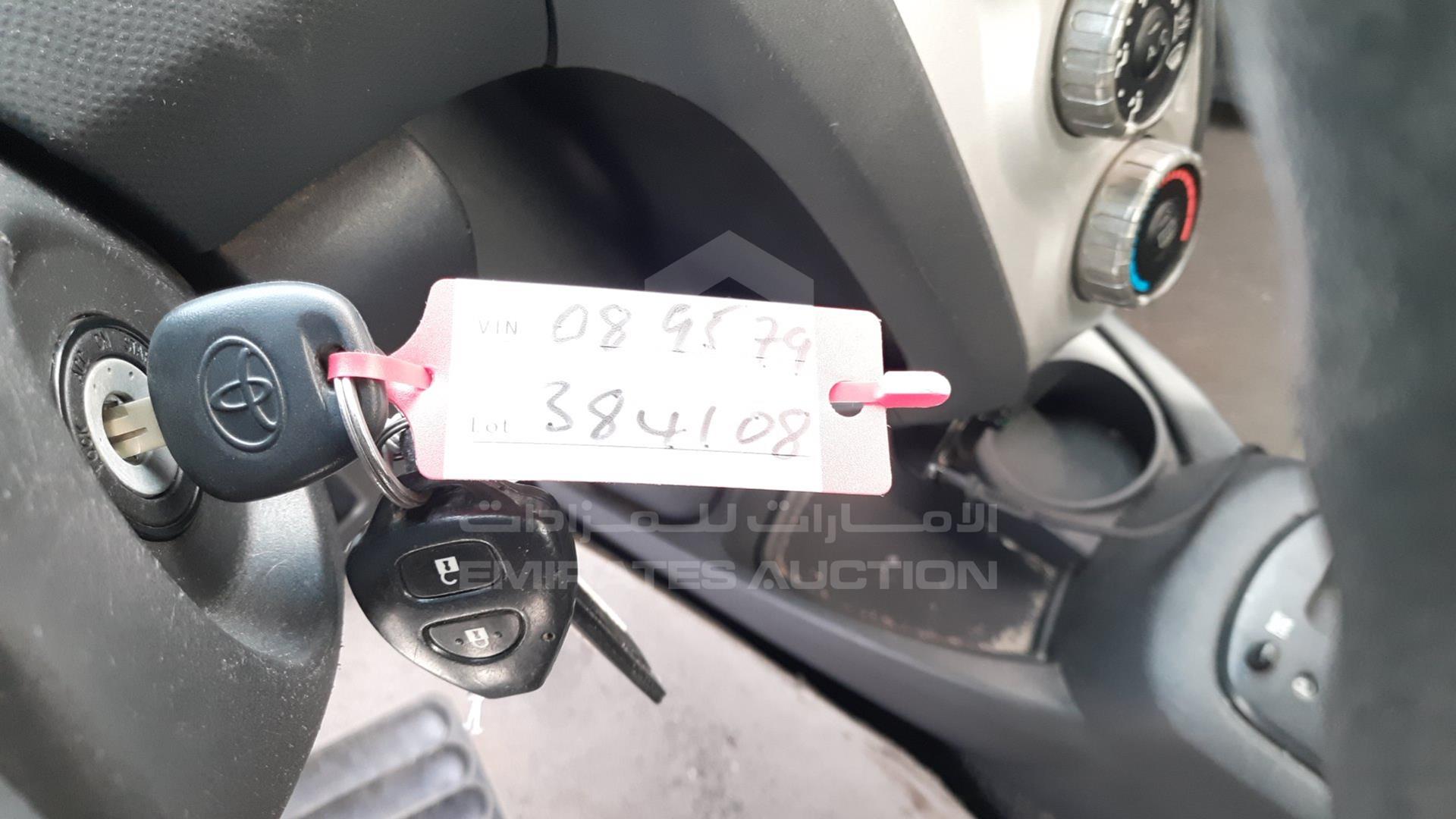 2008 TOYOTA YARIS VIN: JTDKW923585089579