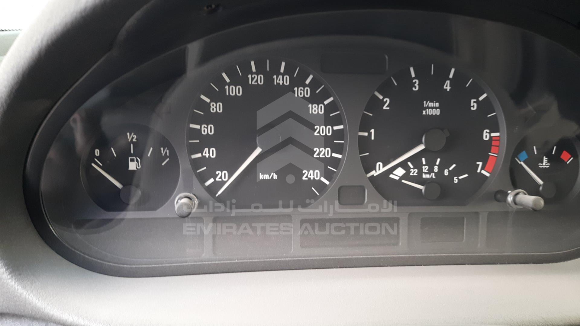 2001 BMW 320I VIN: WBAAV11050FT75838