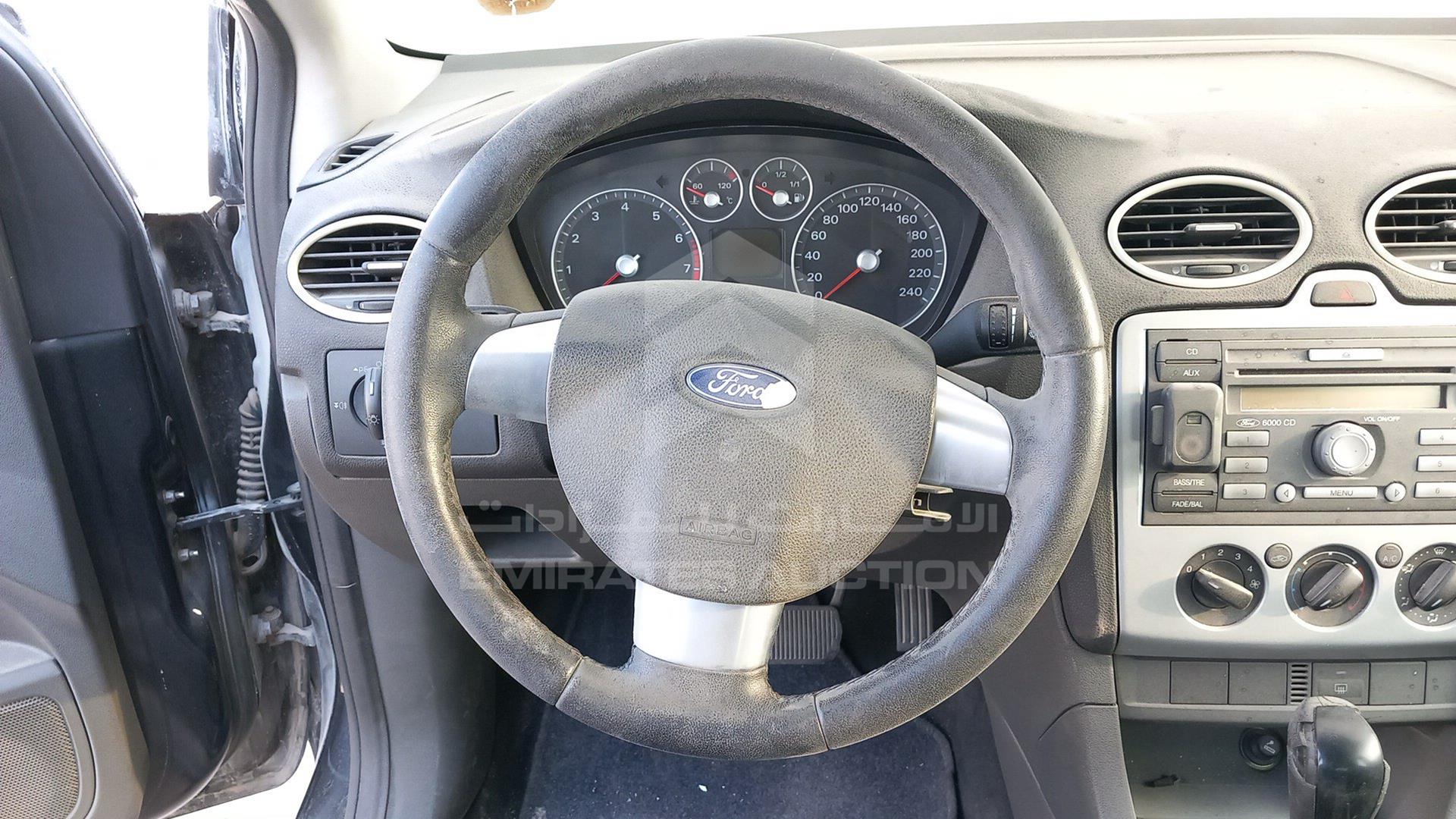 2007 FORD FOCUS VIN: WF0TD65L27LG11017