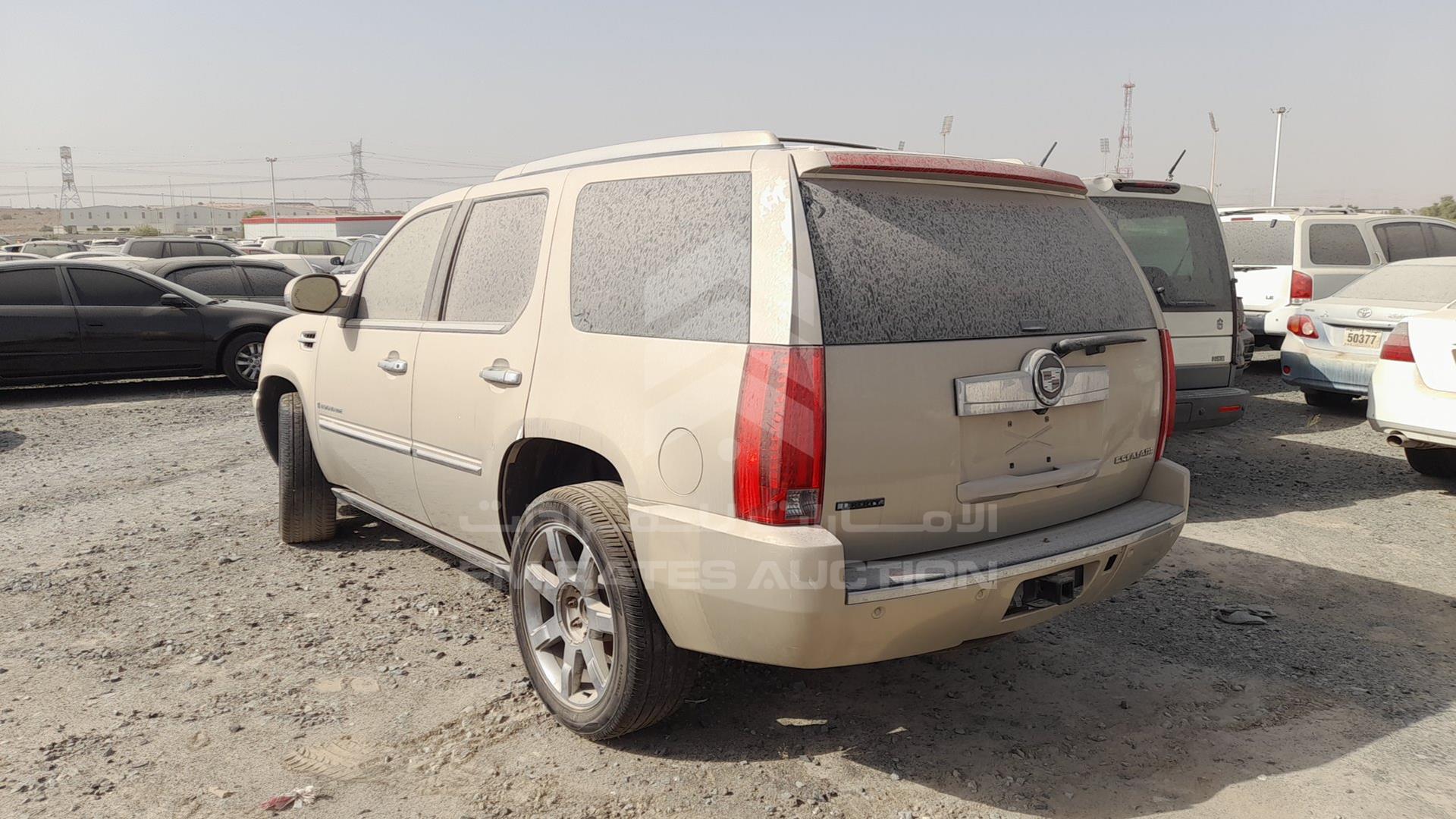 2008 CADILLAC ESCALADE VIN: 1GYFK63818R164058