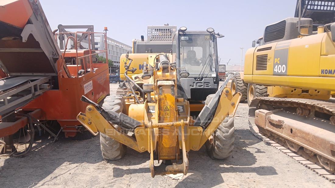 2018 JCB 530-110 — Full Front View — Photo 1