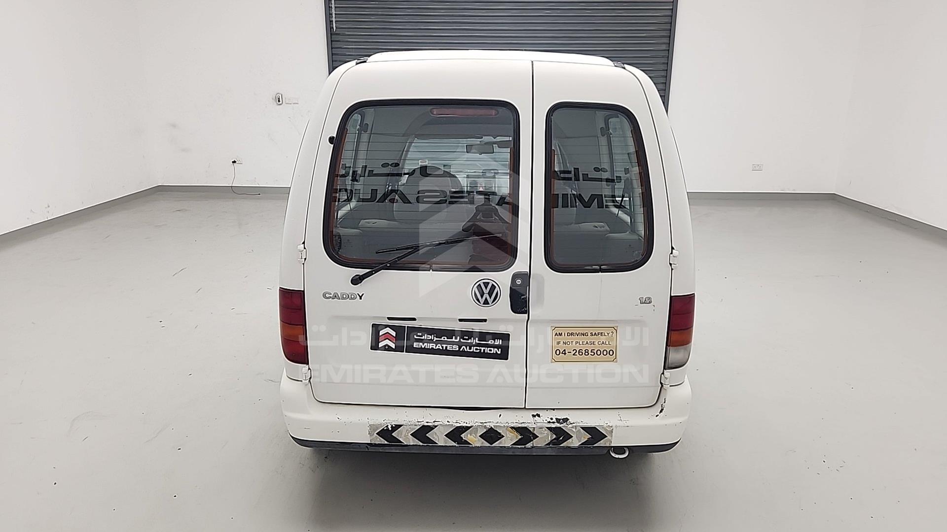 2008 VOLKSWAGEN CADDY VIN: 8AWLC09E88A500523