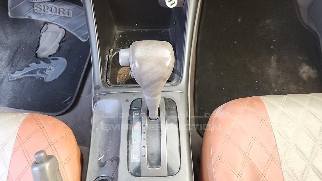 2003 Toyota Camry — Gear View — Photo 18