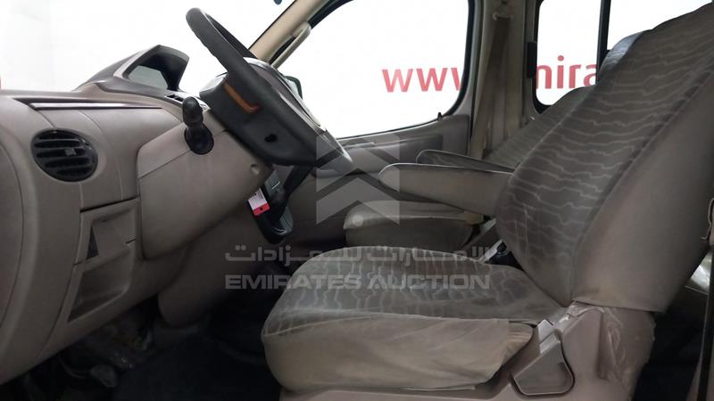 LSKG5GC17FA210380 Auction: EmiratesAuction Lot: 407826 LSKG5GC17FA210380 Maxus V80 2015 WHITE Photo 12