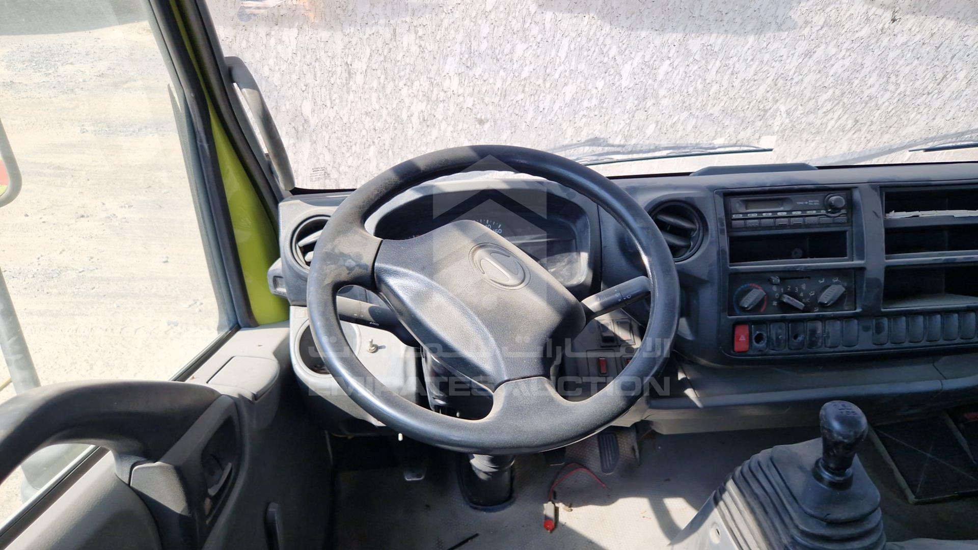 2014 HINO 300 VIN: JHHLCK1H0EK007012