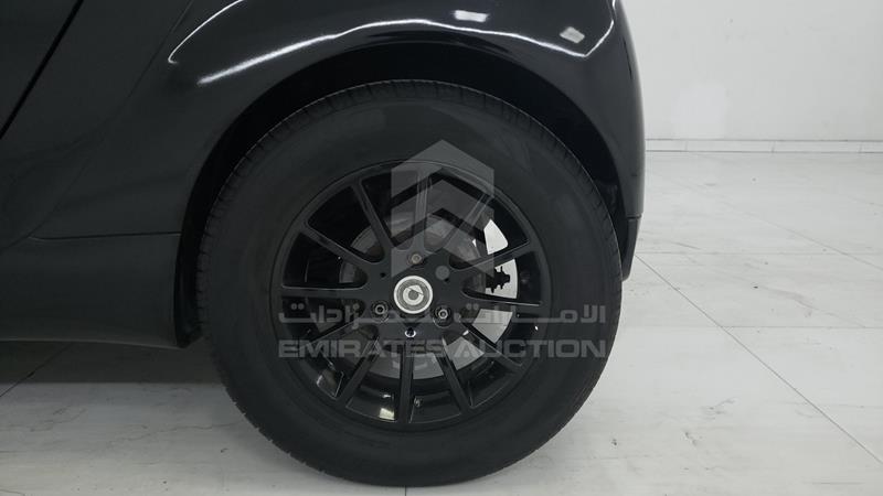 WMEEJ3BA2DK605742 Auction: EmiratesAuction Lot: 405921 WMEEJ3BA2DK605742 Smart Fortwo 2013 BLACK Photo 25