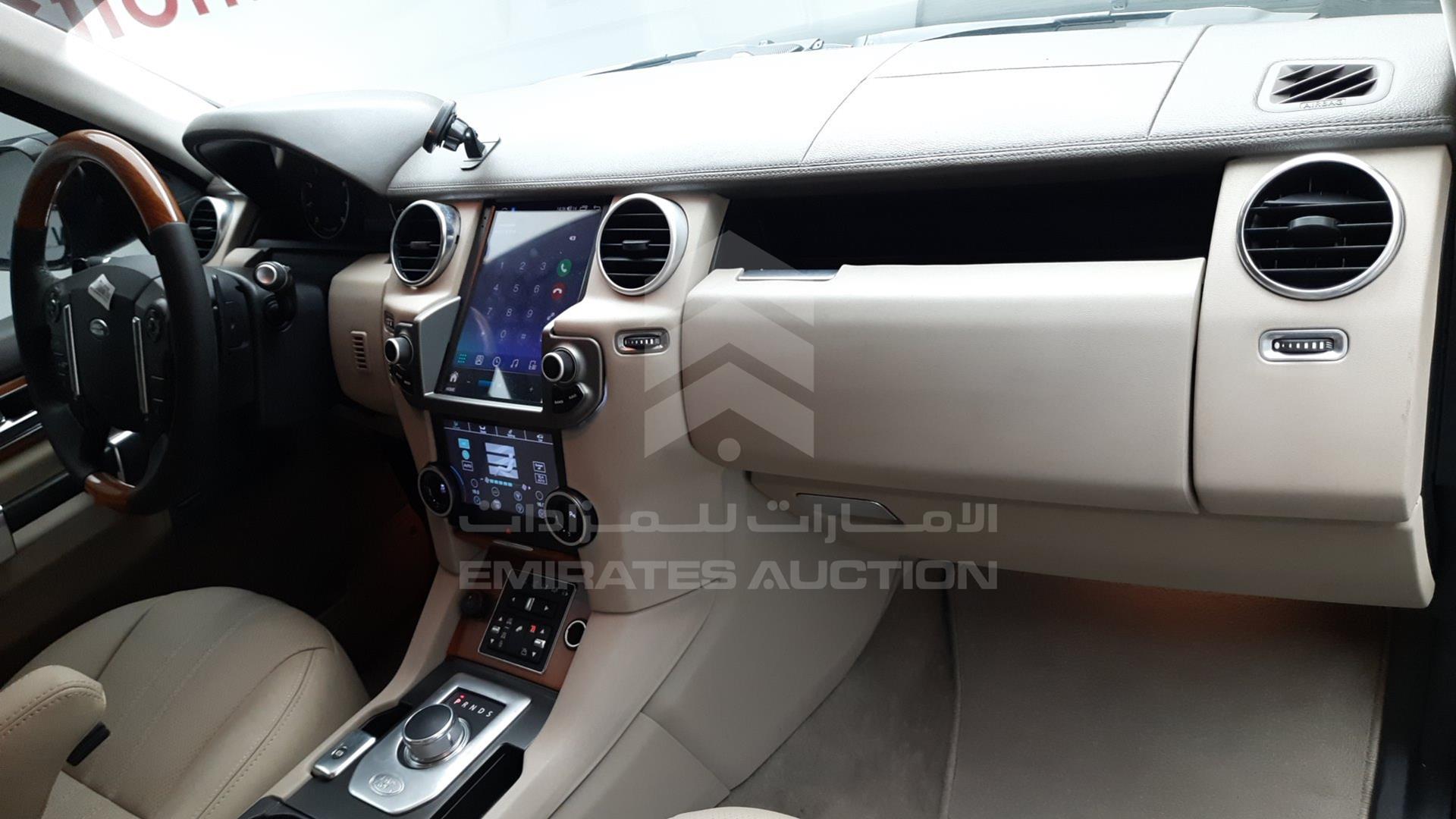 2015 LAND ROVER LR4 VIN: SALLAAAV6FA775622