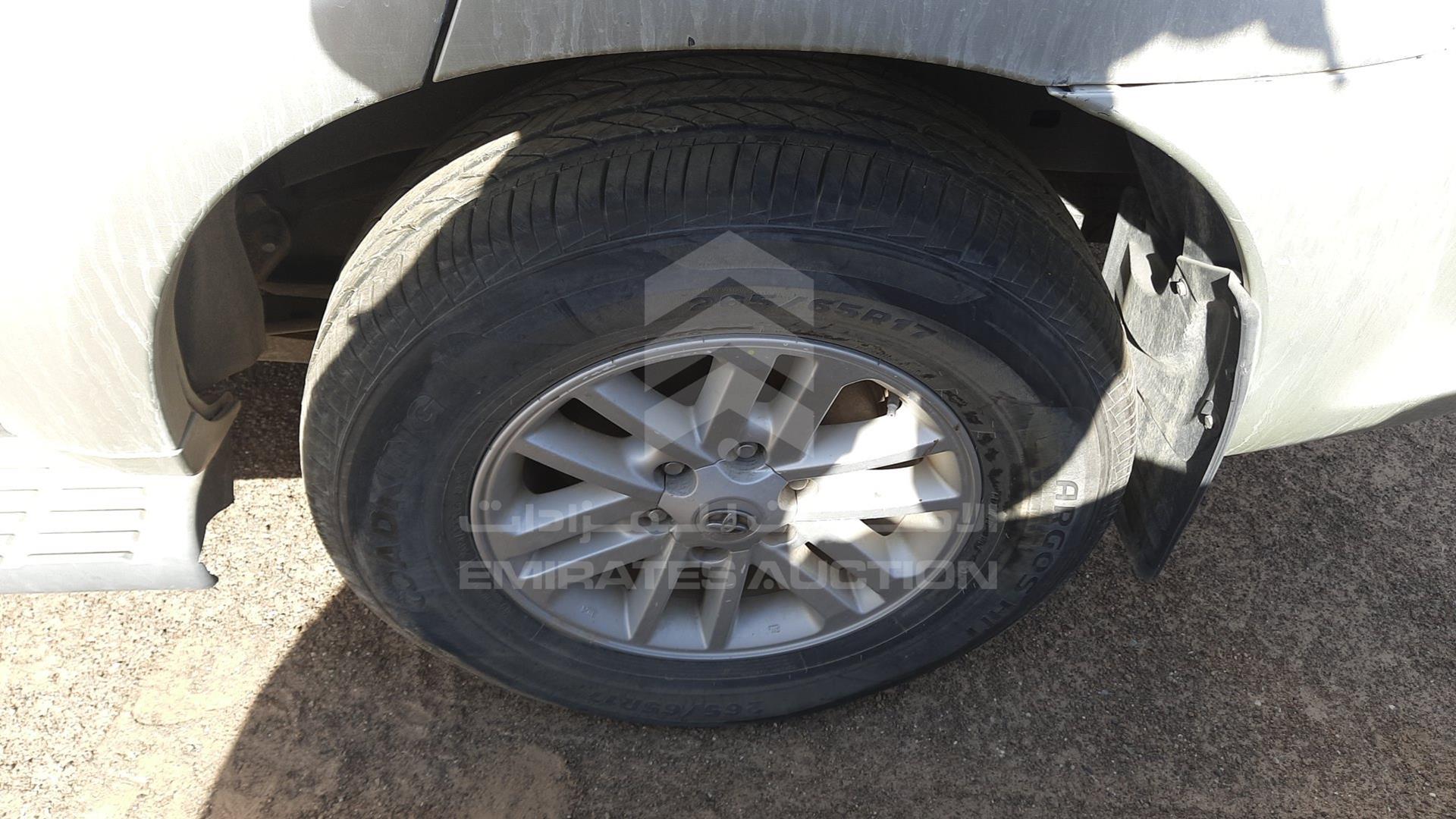 2014 TOYOTA FORTUNER VIN: MHFYX59G4E8061828