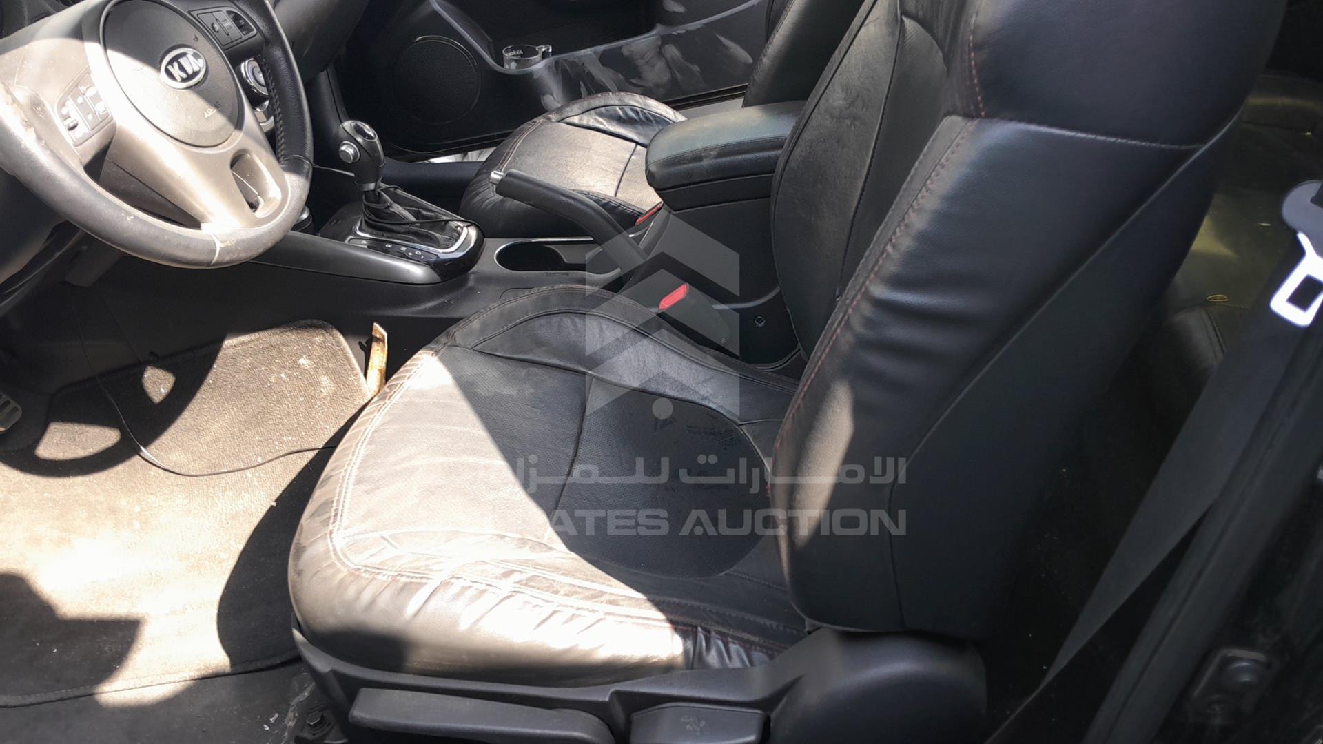 2011 KIA CERATO VIN: KNAFW6124B5347426