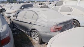 BMW 320I - Scrap without document — Rear Left Angle — Photo 5 — Thumbnail