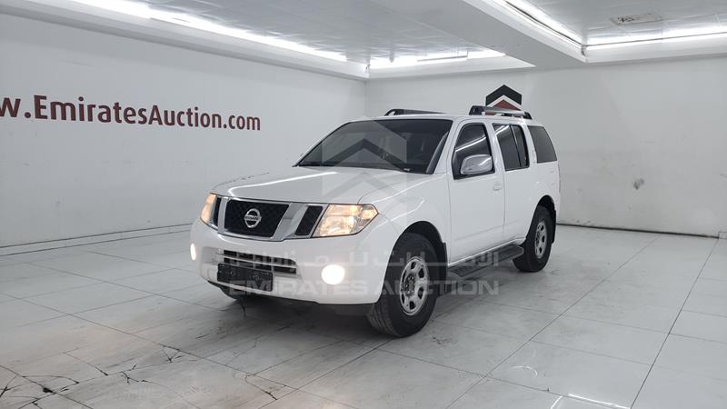 5N1AR1N87CC609082 Auction: EmiratesAuction Lot: 406027 5N1AR1N87CC609082 Nissan Pathfinder 2012 WHITE Photo 6