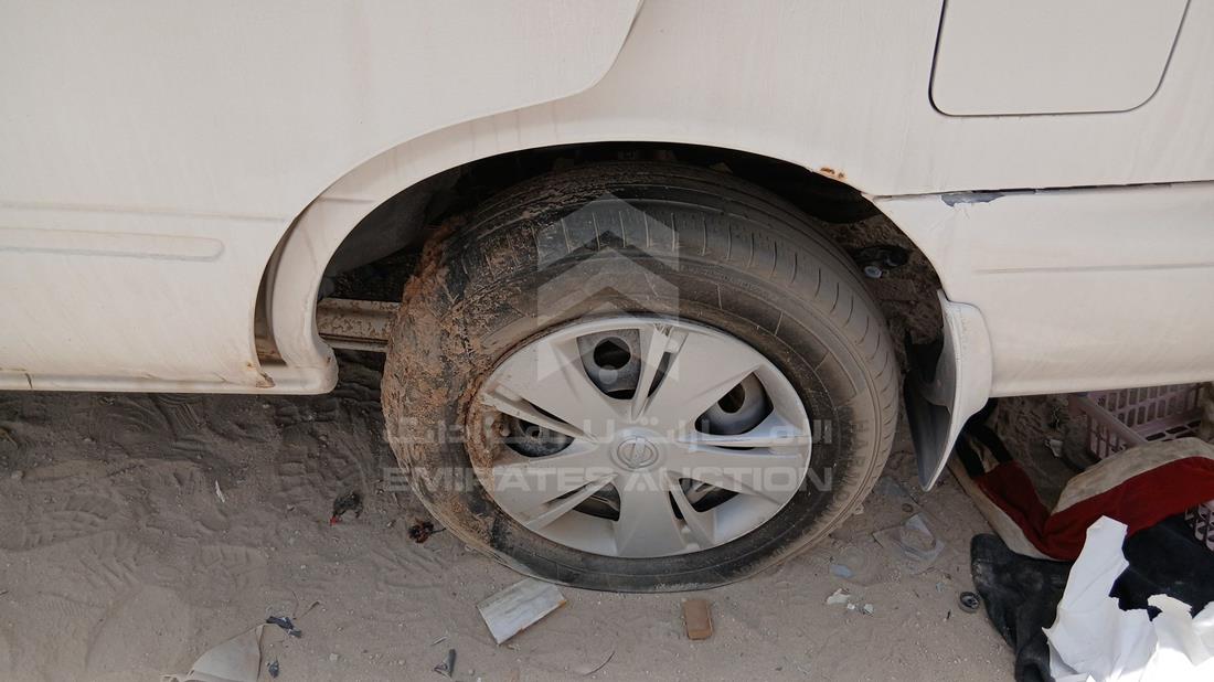 2000 Nissan Sunny — Rear Left Tyre — Photo 29