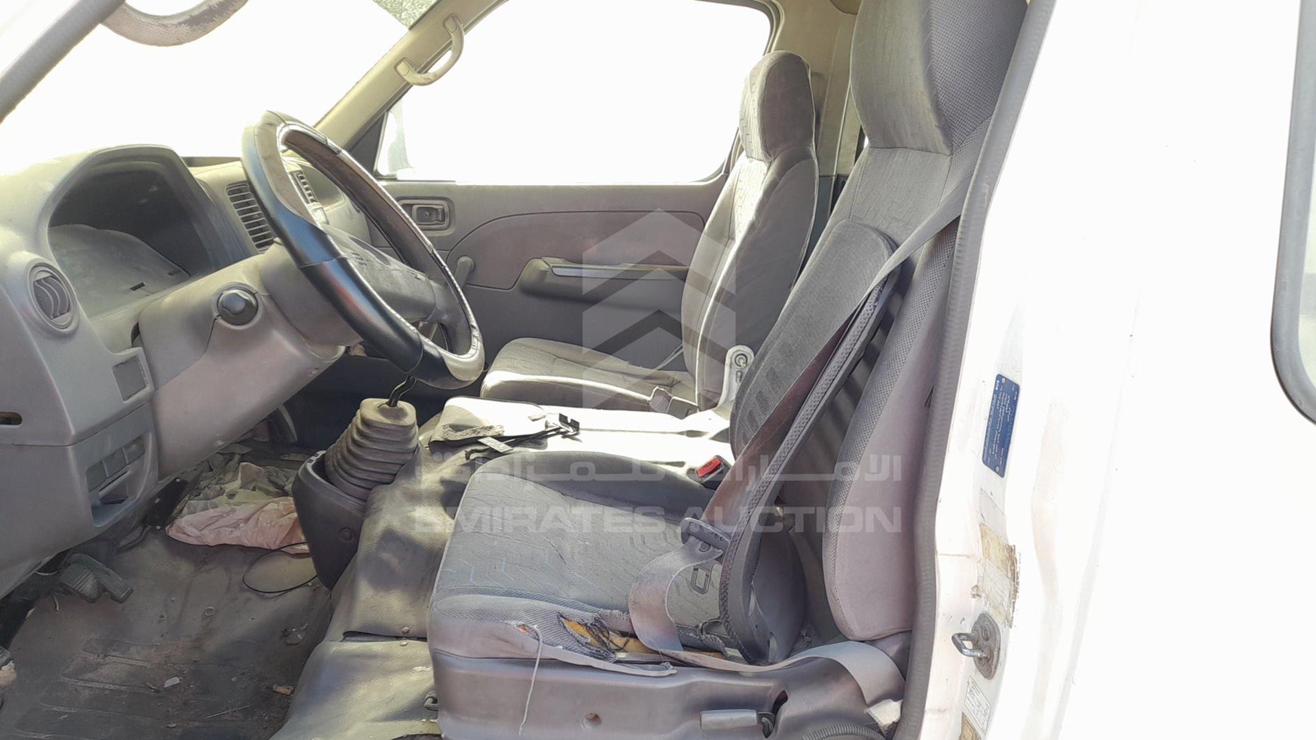 2004 NISSAN URVAN VIN: JN6FE54S64X415452