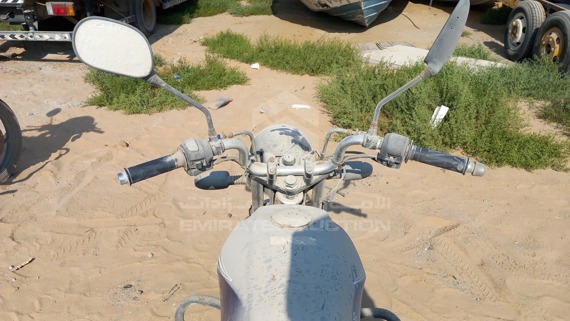 0 YAMAHA MOTORBIKE VIN: LBPKE129XD0126372
