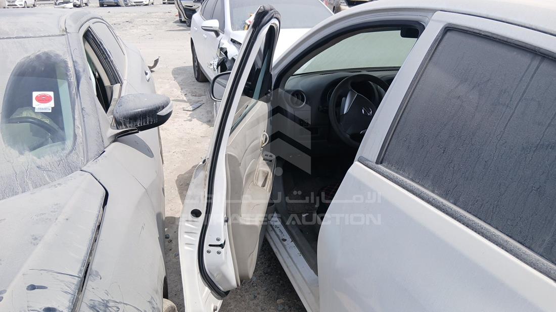 نيسان صني 2020 — الباب الأمامي الأيسر — صورة 10