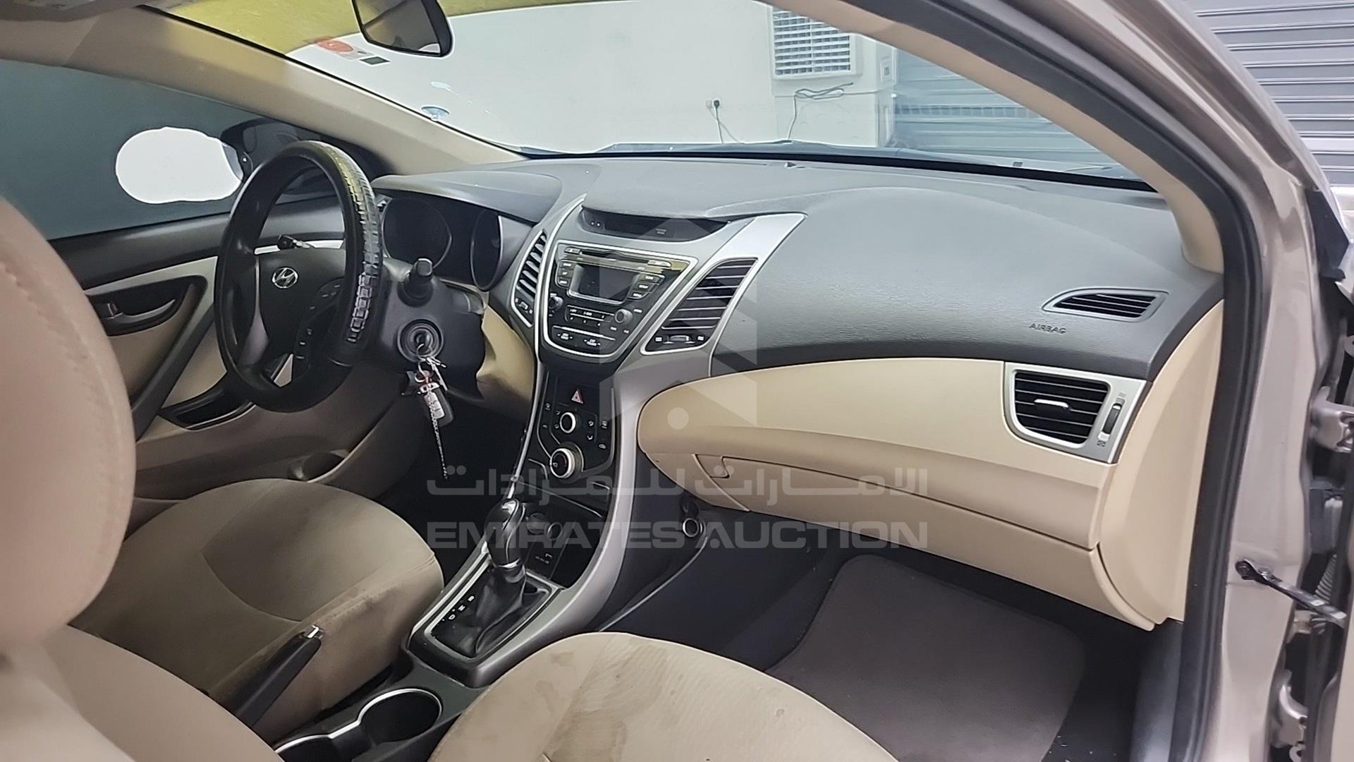 2015 HYUNDAI ELANTRA VIN: 5NPDH4AEXFH563922