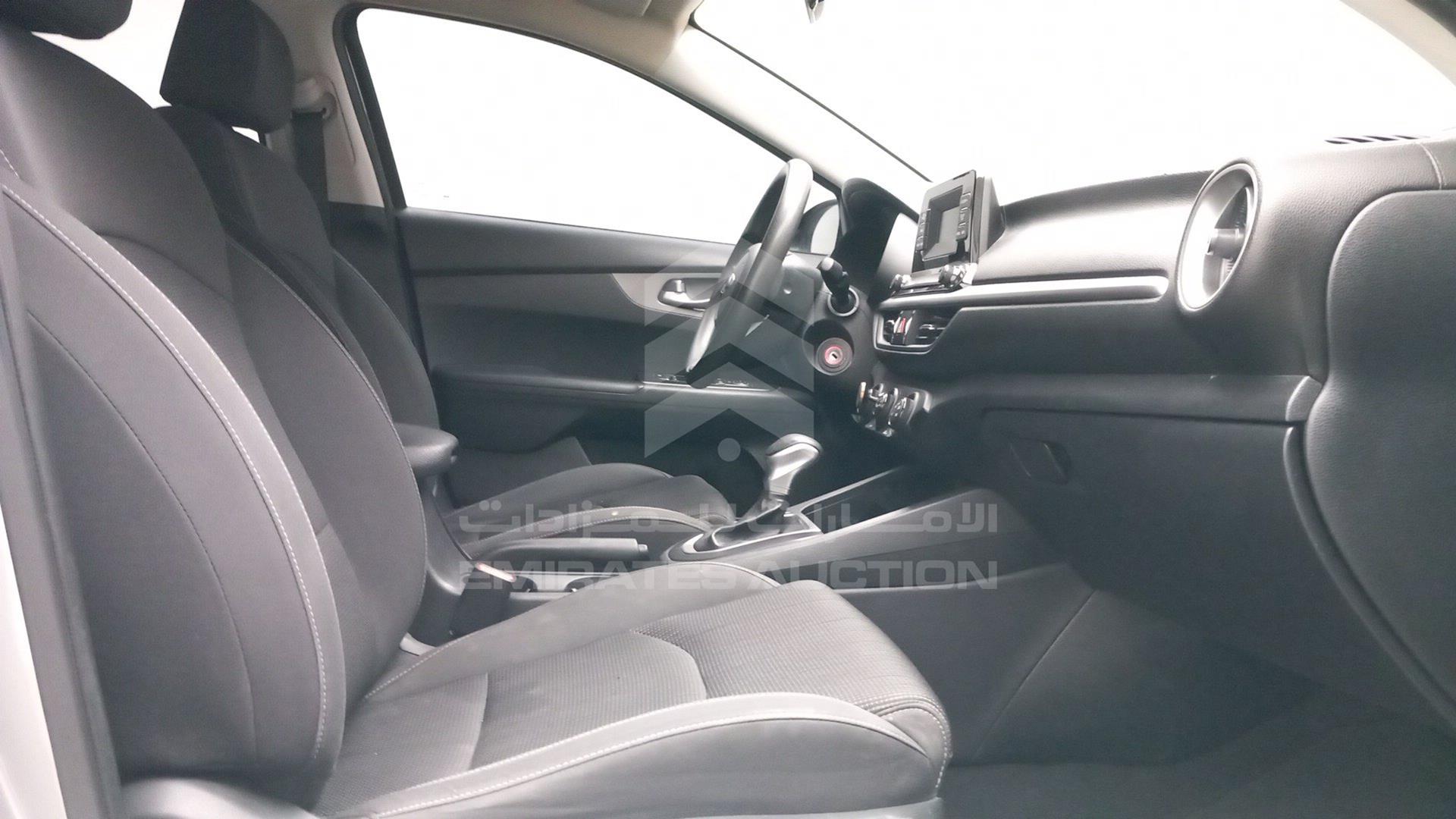 2020 KIA CERATO VIN: KNAF24162L5857181