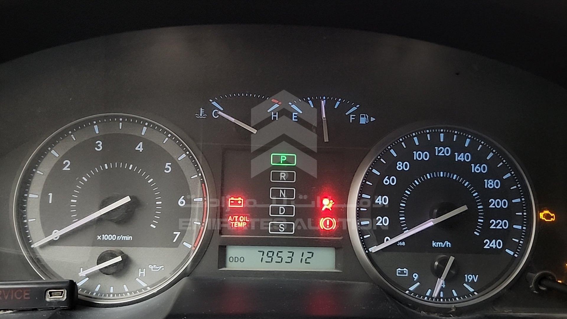 2010 TOYOTA LAND CRUISER VIN: JTMHT09J2A5049159