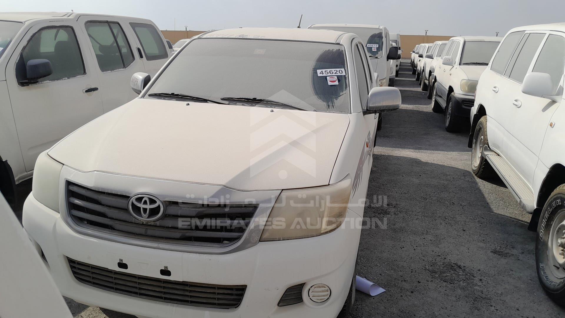 2014 TOYOTA HILUX VIN: MR0EX12G4E2347149
