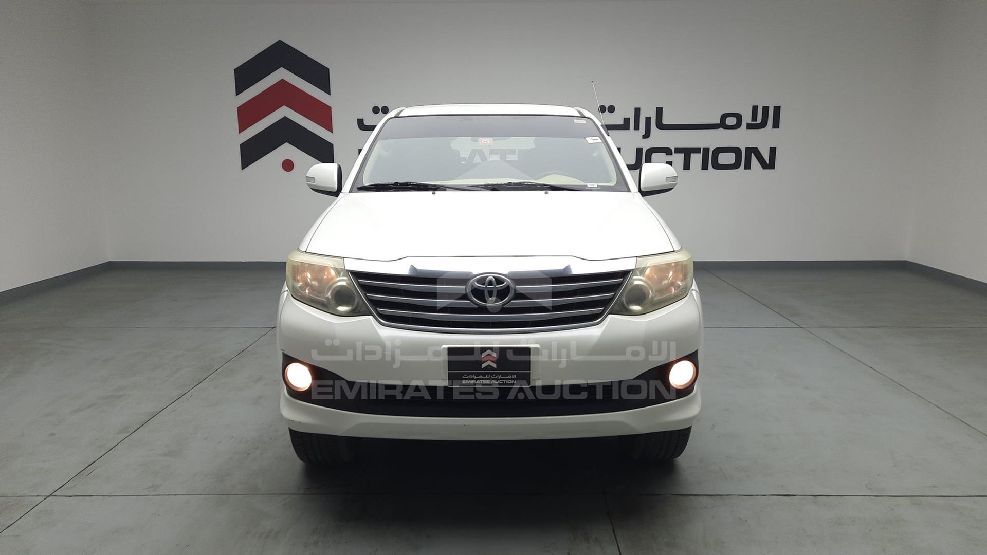 2013 TOYOTA FORTUNER VIN: MHFYX59G3D8037695