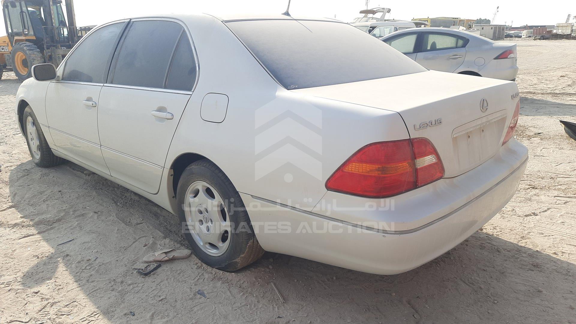 2001 LEXUS LS 430 VIN: JTHBN30F910048922
