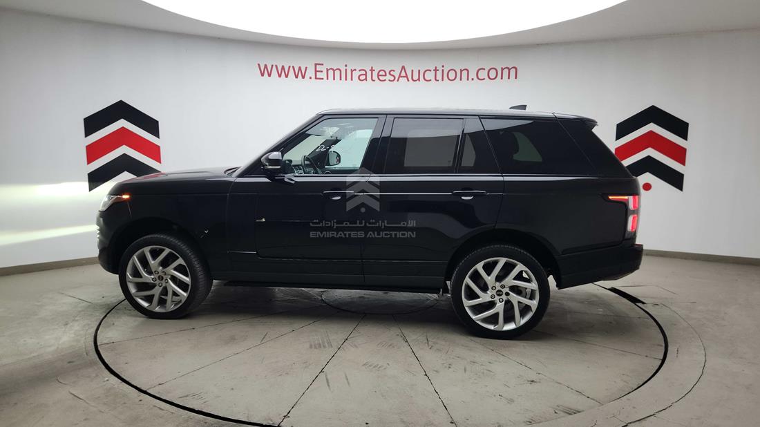 2020 Range Rover — Left Full View — Photo 40
