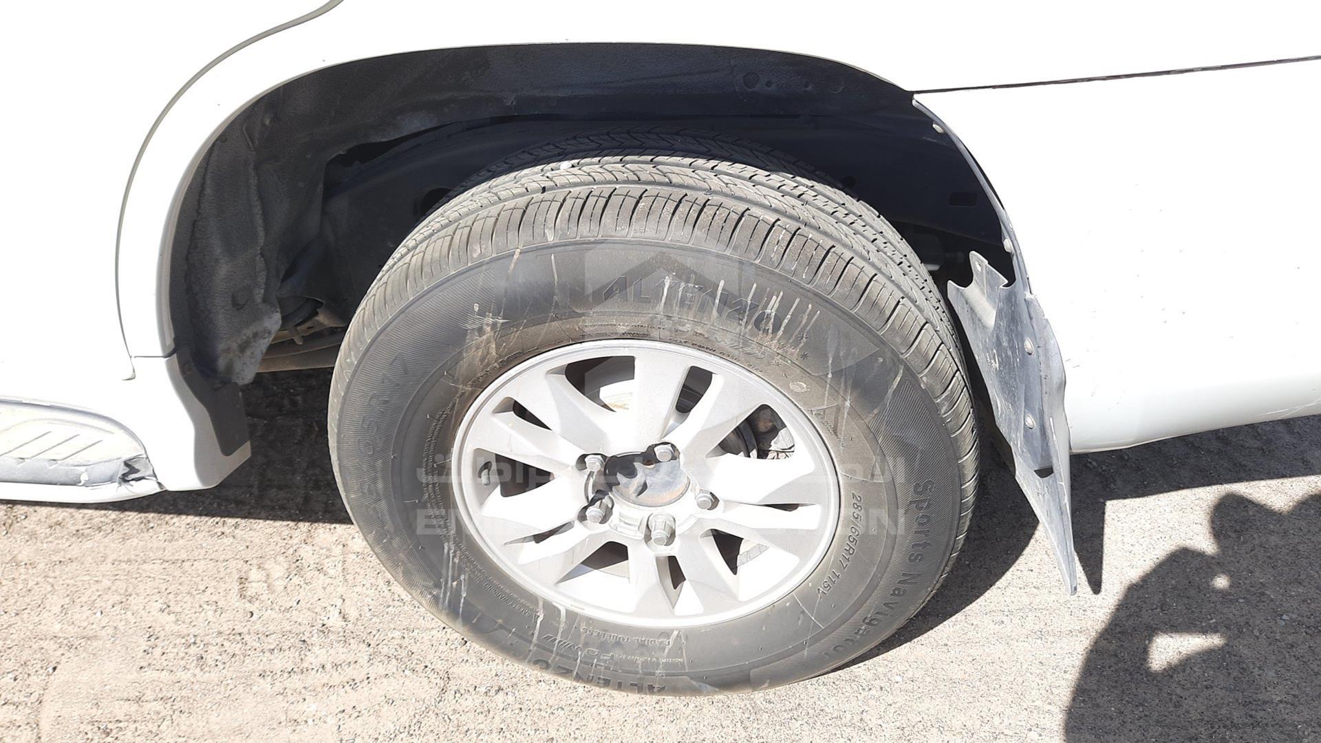 2008 TOYOTA LAND CRUISER VIN: JTMHT09J885006973