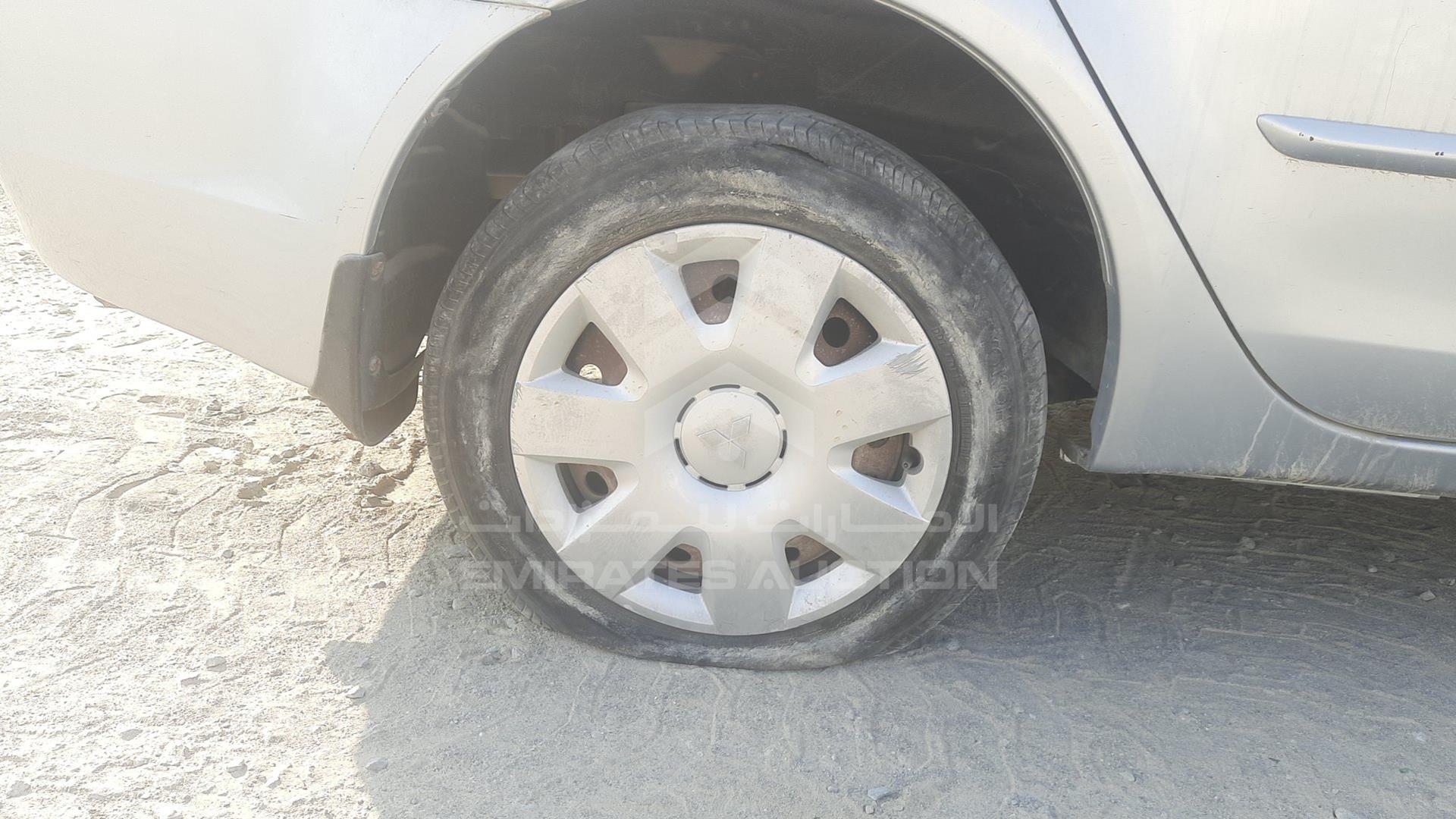 2011 MITSUBISHI LANCER VIN: JMYSTCY4ABU707200
