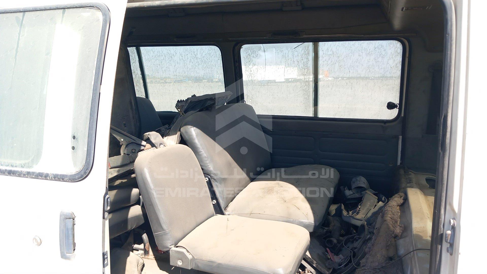 2014 MITSUBISHI L 300 VIN: JMYHNP13WEA700835