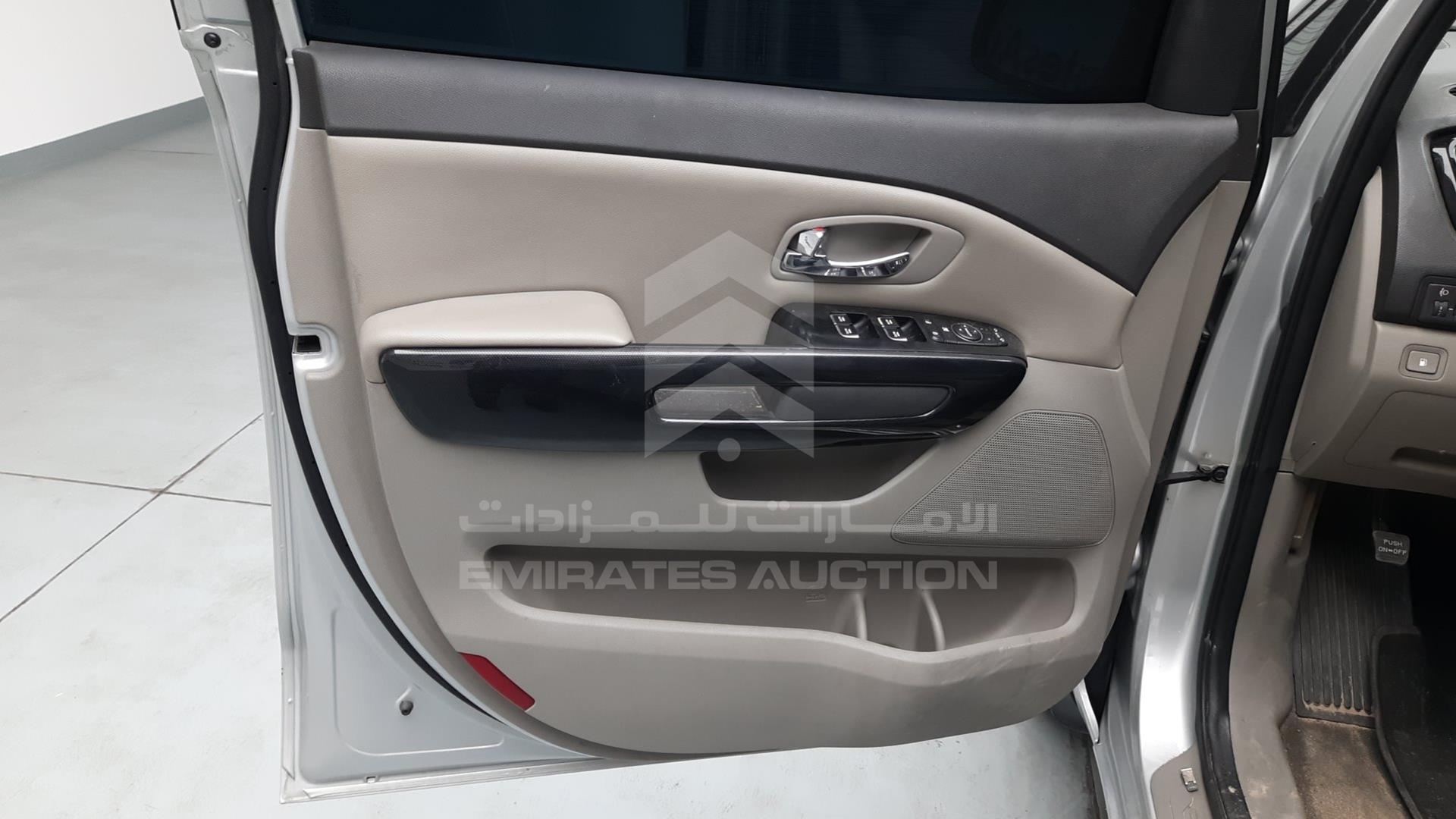 2016 KIA CARNIVAL VIN: KNAMC8126G6110112