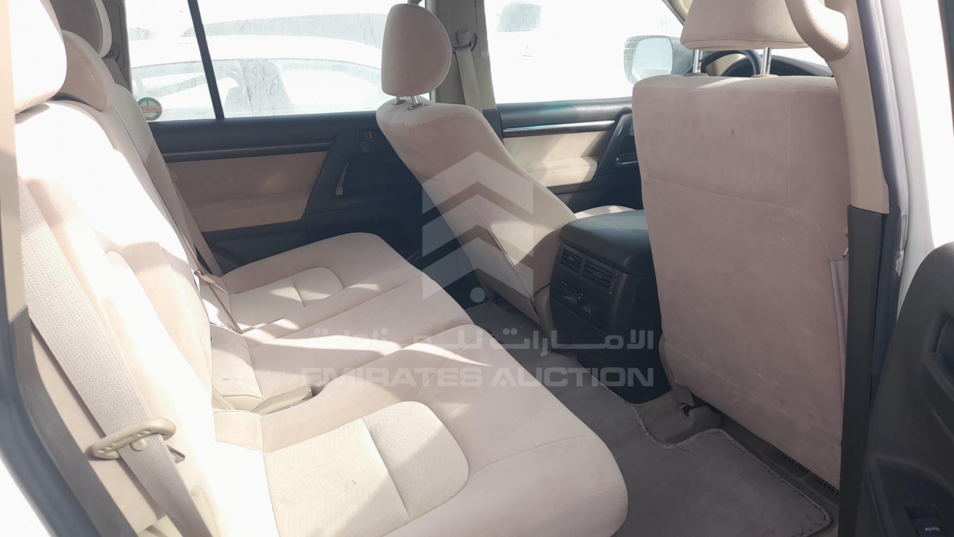2011 TOYOTA LAND CRUISER VIN: JTMHU09J3B4042340
