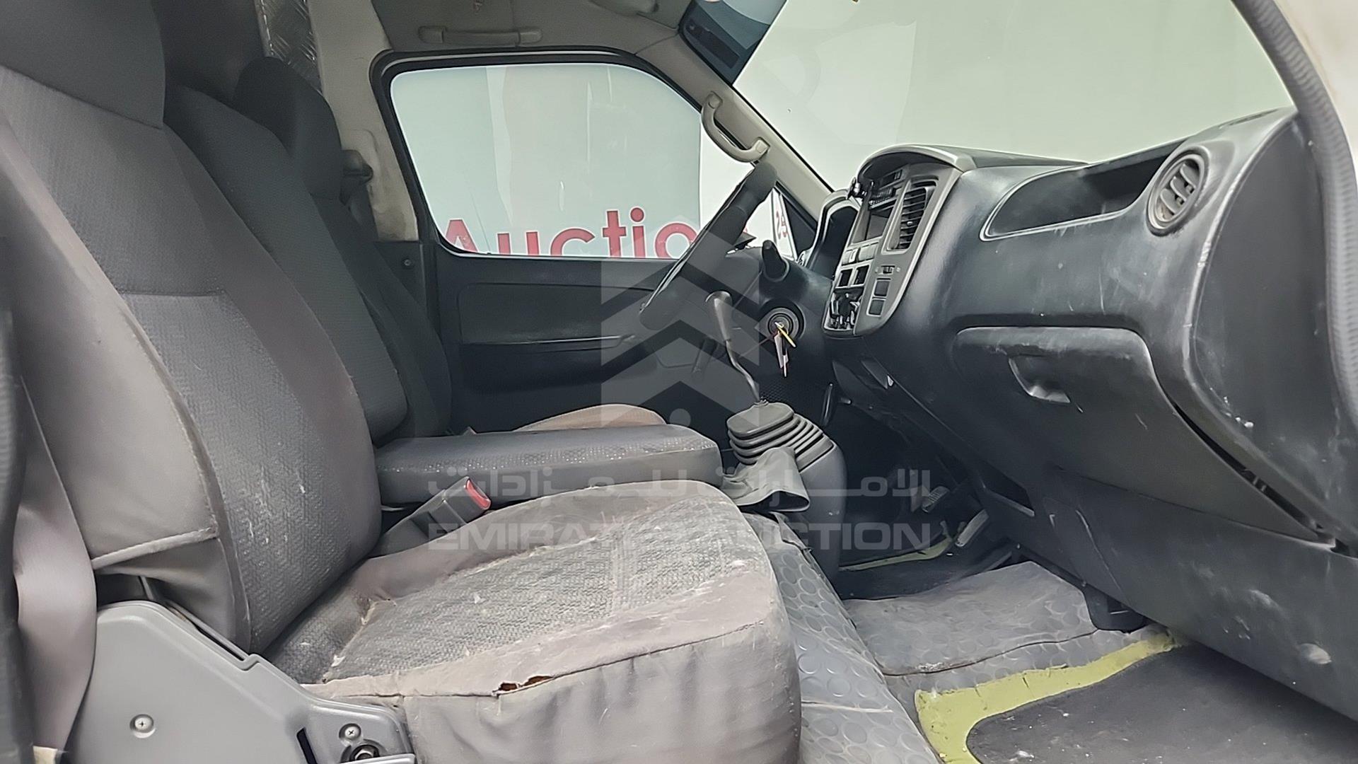 2009 NISSAN URVAN VIN: JN6AE53SX9X010195