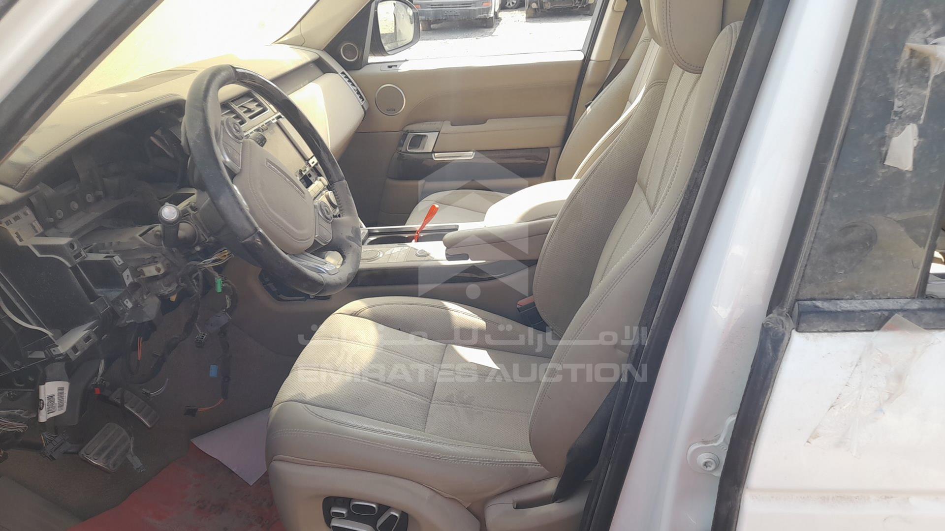 2015 RANGE ROVER VOGUE VIN: SALGA2EF4FA221276