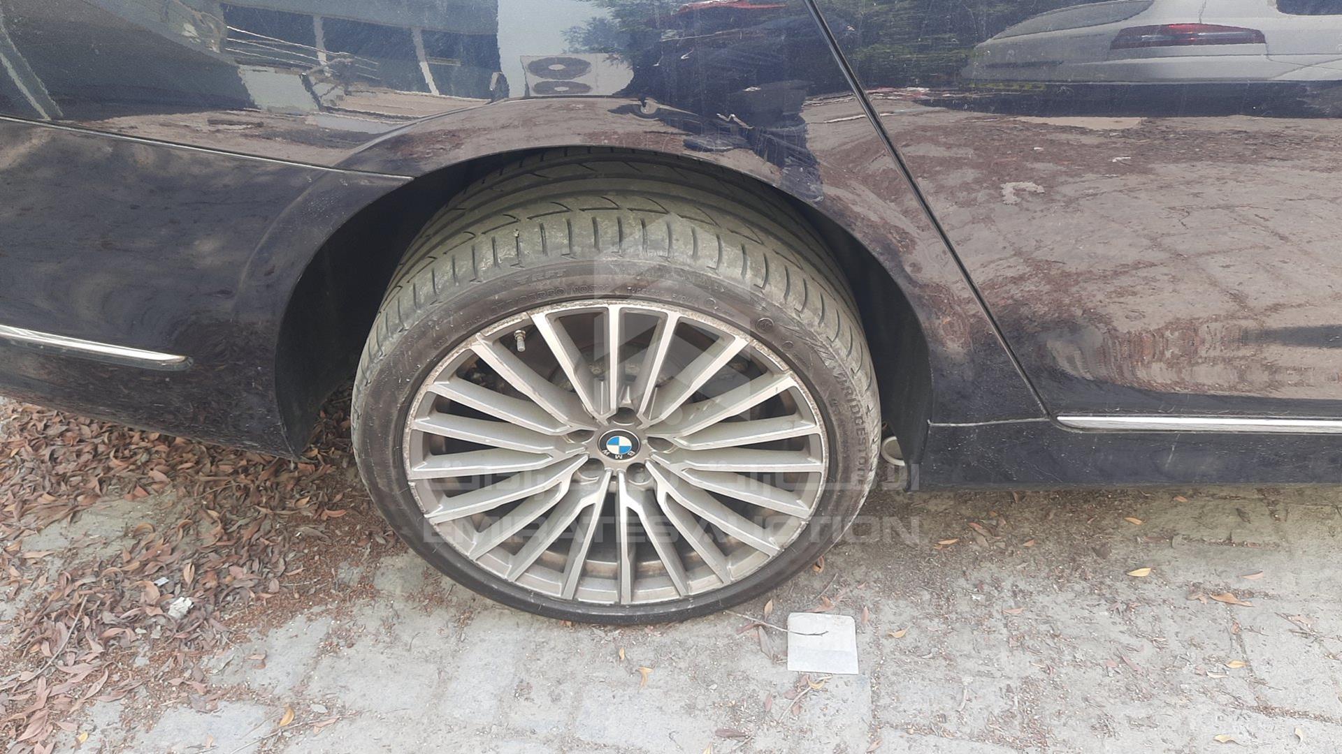 2020 BMW 730 LI VIN: WBA7T0A05LGJ06344