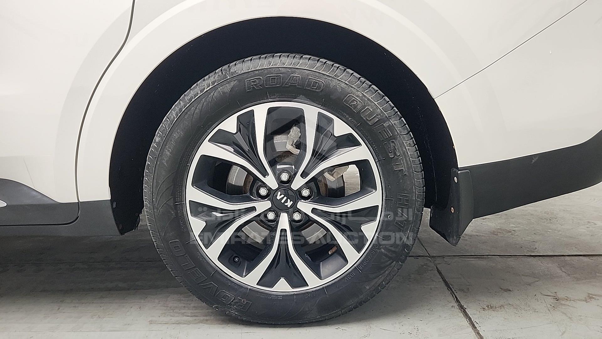 2021 KIA CARNIVAL VIN: KNANC8143M6049819