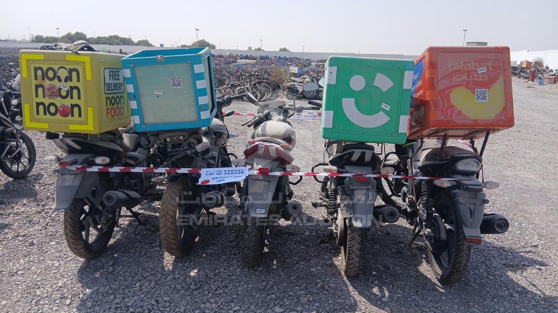 5 Motorbikes — Rear View — Photo 8