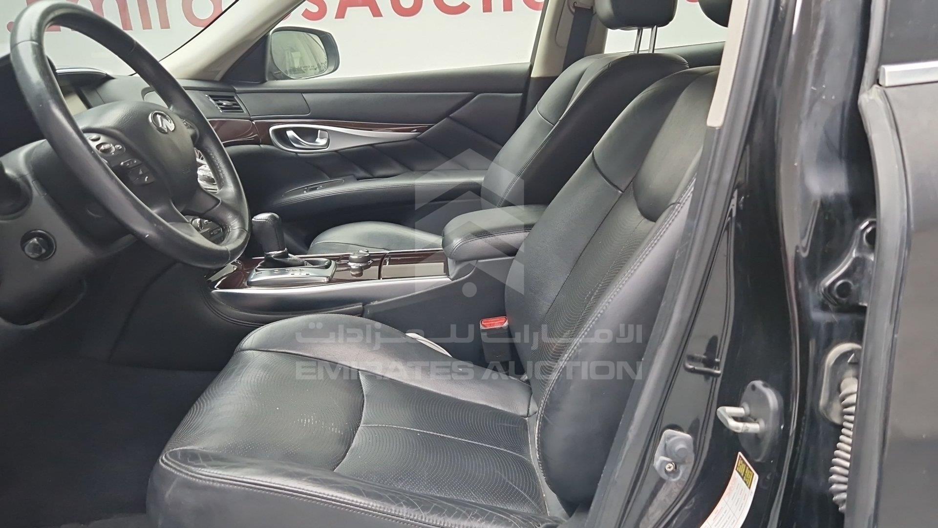JN1BY1APXFM540348 - 2015 Infiniti Q70 - #503773
