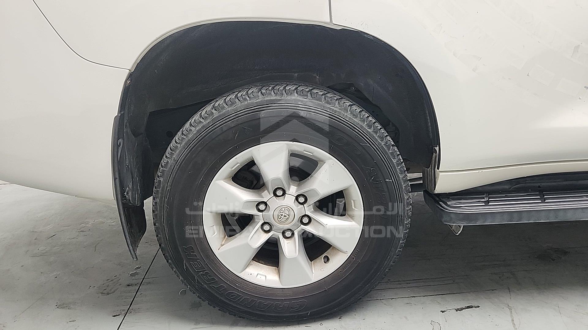 2011 TOYOTA PRADO VIN: JTEJU9FJ9B5018625