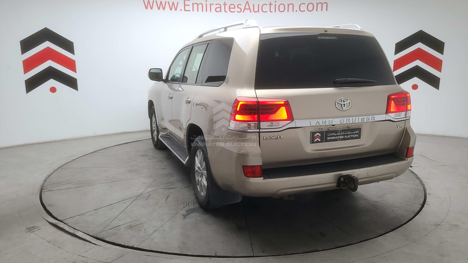 2016 TOYOTA LAND CRUISER VIN: JTMHU01JXG4126352