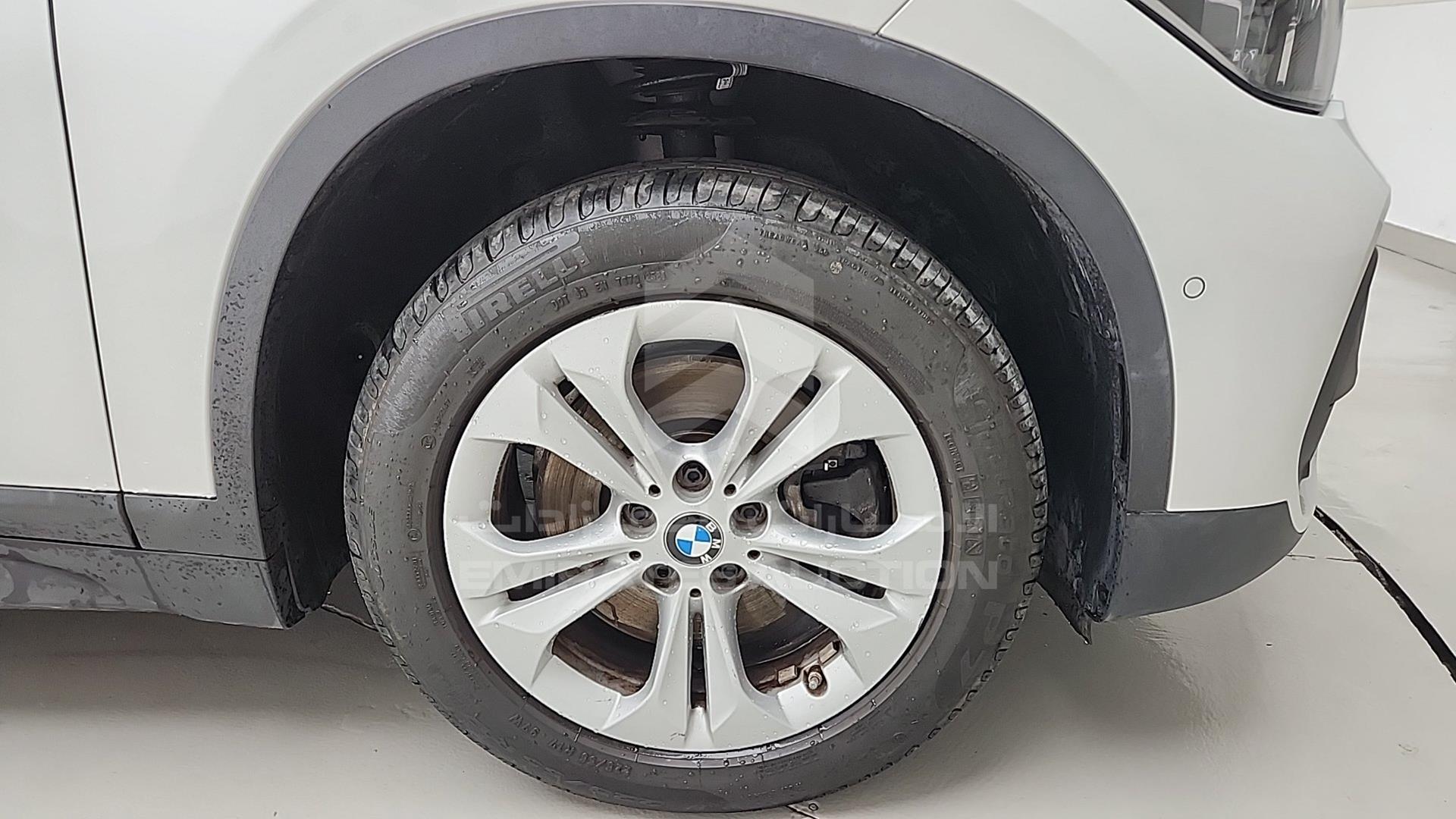 2022 BMW X1 VIN: WBA71AA04N3N77634